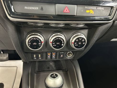 Used 2023 Mitsubishi Outlander Sport LE AWD/4WD image 16