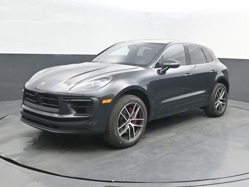 New 2026 Porsche Macan S image 1