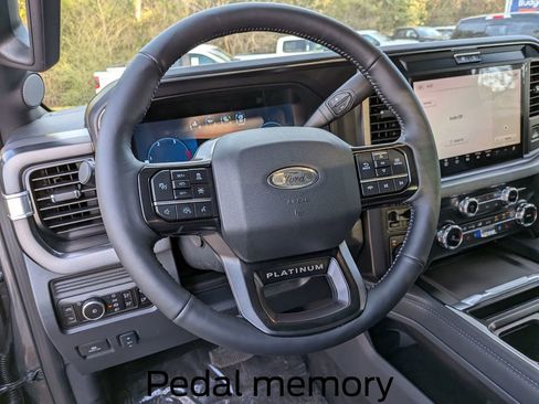New 2026 Ford F250 Platinum image 16