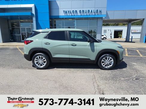 New 2026 Chevrolet TrailBlazer LS w/ LS Convenience Package FWD image 1