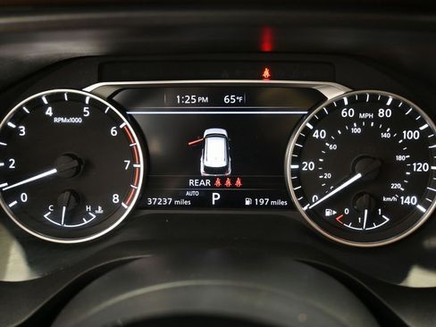 Used 2022 Nissan Rogue SV image 20