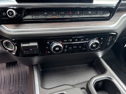 New 2026 GMC Sierra 1500 SLT w/ SLT Premium Package image 22