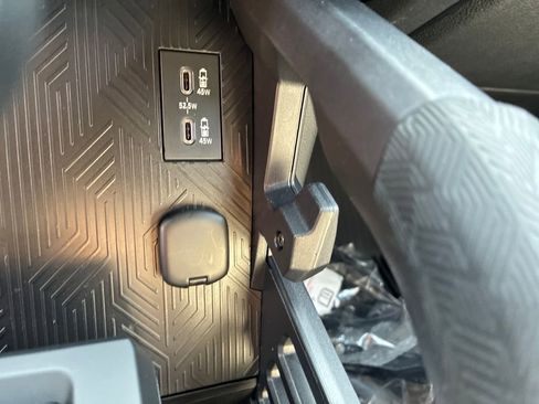 New 2026 Toyota Tacoma SR5 image 27