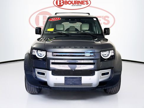 Used 2023 Land Rover Defender 110 S AWD/4WD image 7