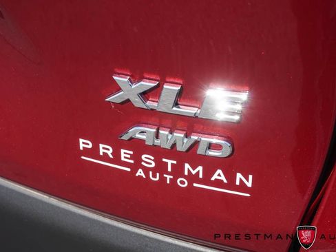 Used 2025 Toyota RAV4 XLE Premium w/ Weather Package AWD/4WD image 4