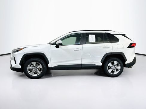 Used 2024 Toyota RAV4 XLE w/ Convenience Package AWD/4WD image 4