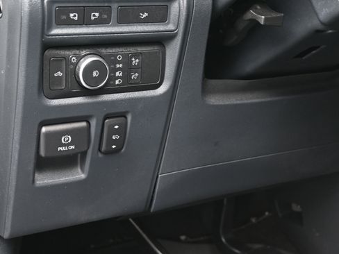 Used 2022 Ford F150 XLT w/ Equipment Group 302A High AWD/4WD image 13