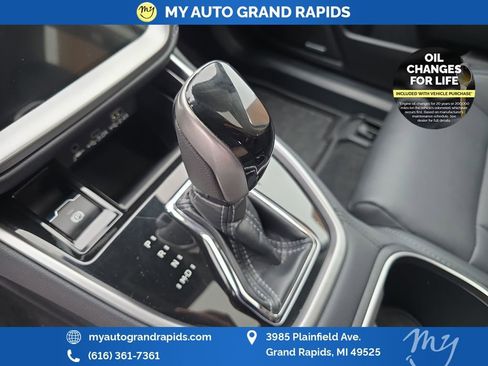 Used 2024 Subaru Outback Limited XT image 25