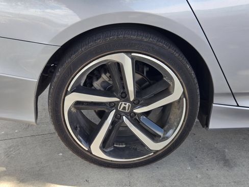 Used 2022 Honda Accord Sport image 26
