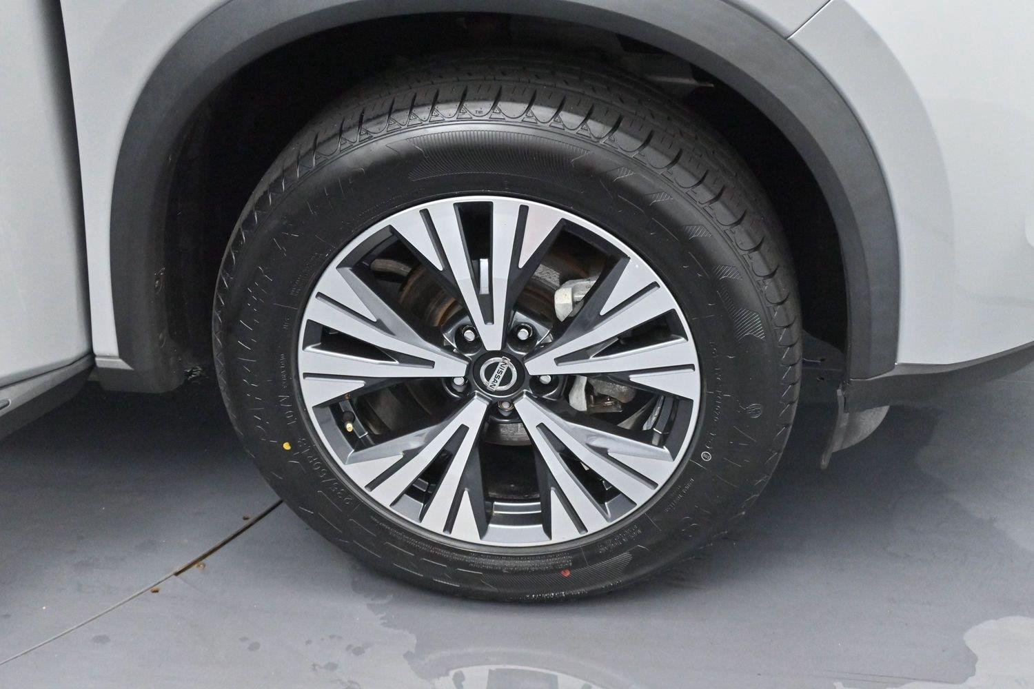 Used 2021 Nissan Rogue SV AWD/4WD image 29