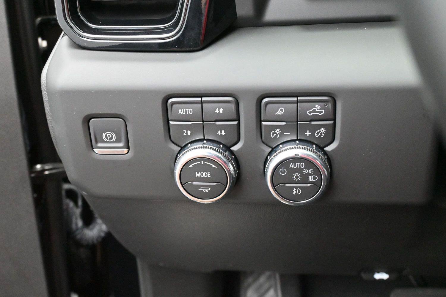 Used 2026 GMC Sierra 1500 AT4 w/ AT4 Premium Package AWD/4WD image 20