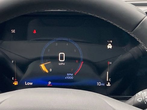 New 2026 Chevrolet Trax LT w/ LT Convenience Package FWD image 11