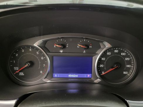 Used 2023 Chevrolet Traverse LT image 34