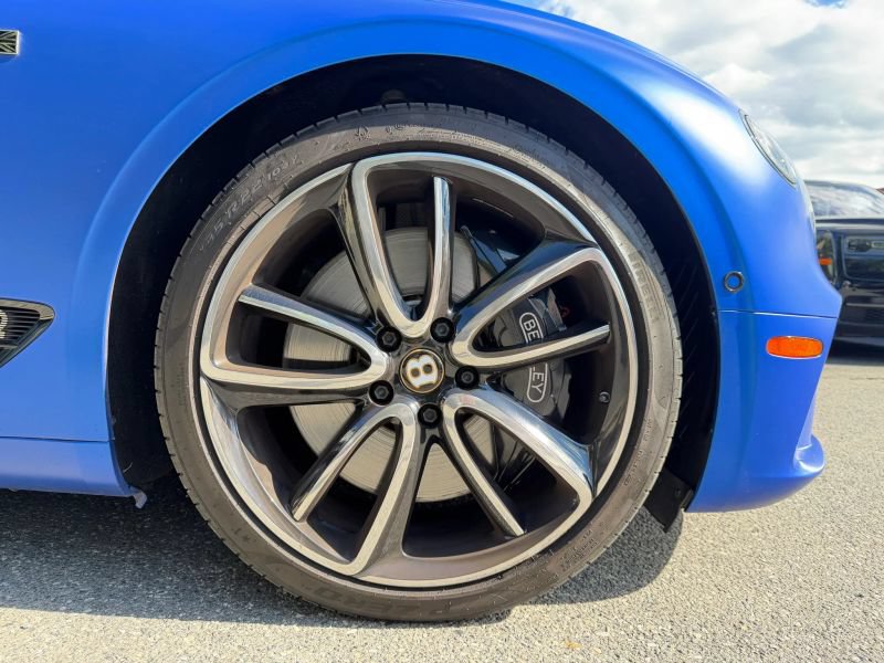 Used 2020 Bentley Continental GT AWD/4WD image 31