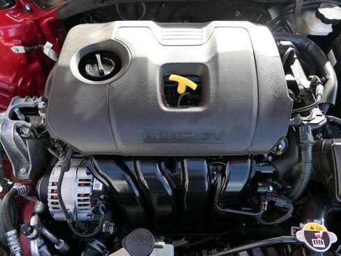 Used 2023 Kia Forte LXS image 30