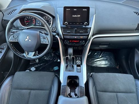 Used 2025 Mitsubishi Eclipse Cross SE image 13