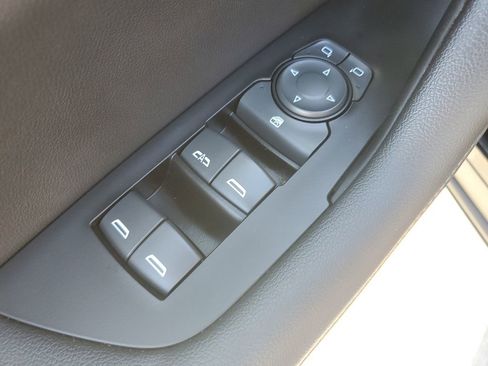 Used 2022 Chevrolet Blazer Premier w/ Enhanced Convenience Package image 22