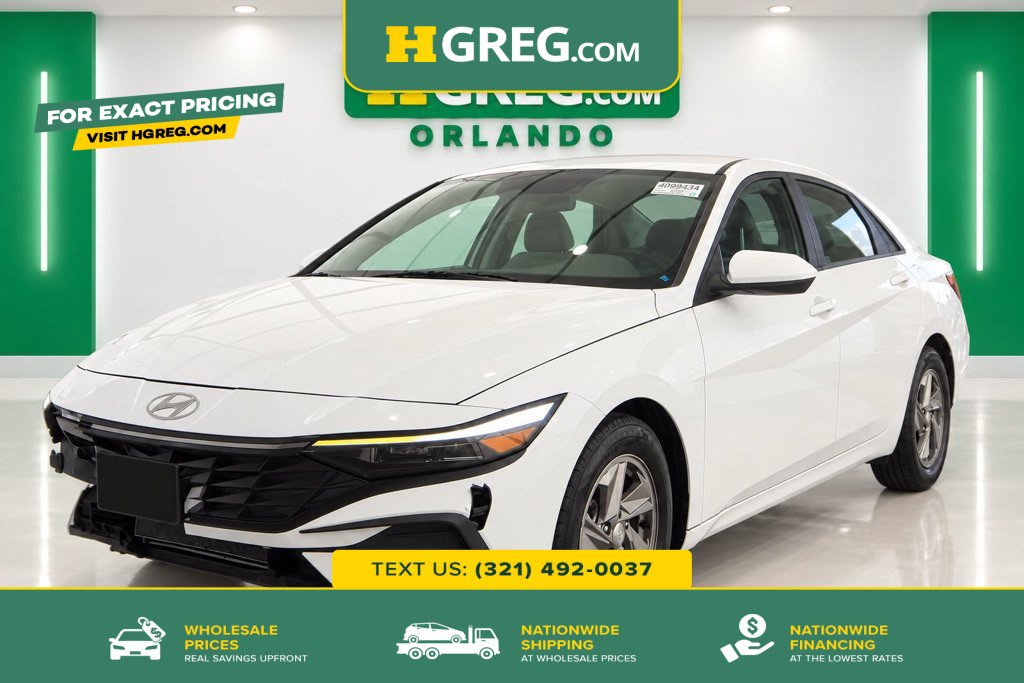 Used 2024 Hyundai Elantra SE FWD image 1