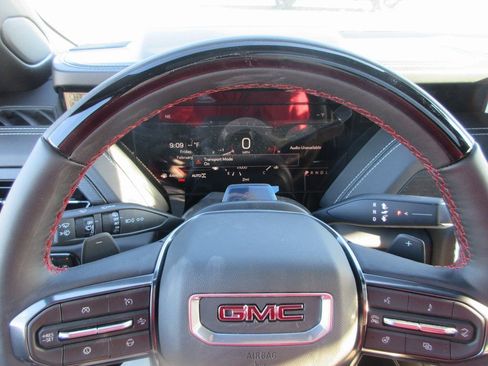 New 2026 GMC Yukon AT4 Ultimate image 18