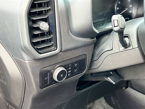 Used 2023 Ford Bronco Sport Badlands image 10