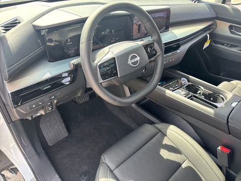 New 2026 Nissan Murano Platinum w/ Cargo Package AWD/4WD image 16