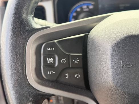 Certified 2022 Ford Bronco Outer Banks w/ Sasquatch Package AWD/4WD image 25