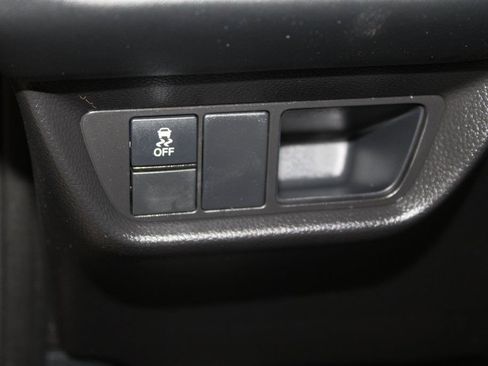 Used 2023 Honda HR-V EX-L image 10