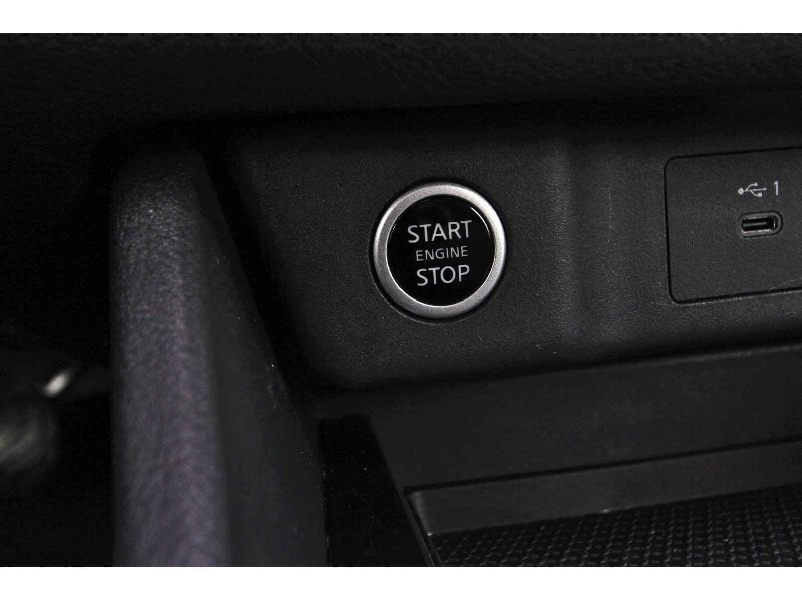 Used 2021 Nissan Rogue SV AWD/4WD image 29