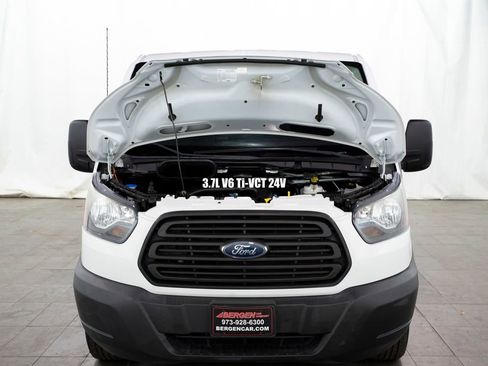 Used 2017 Ford Transit 150 130 Low Roof RWD image 3