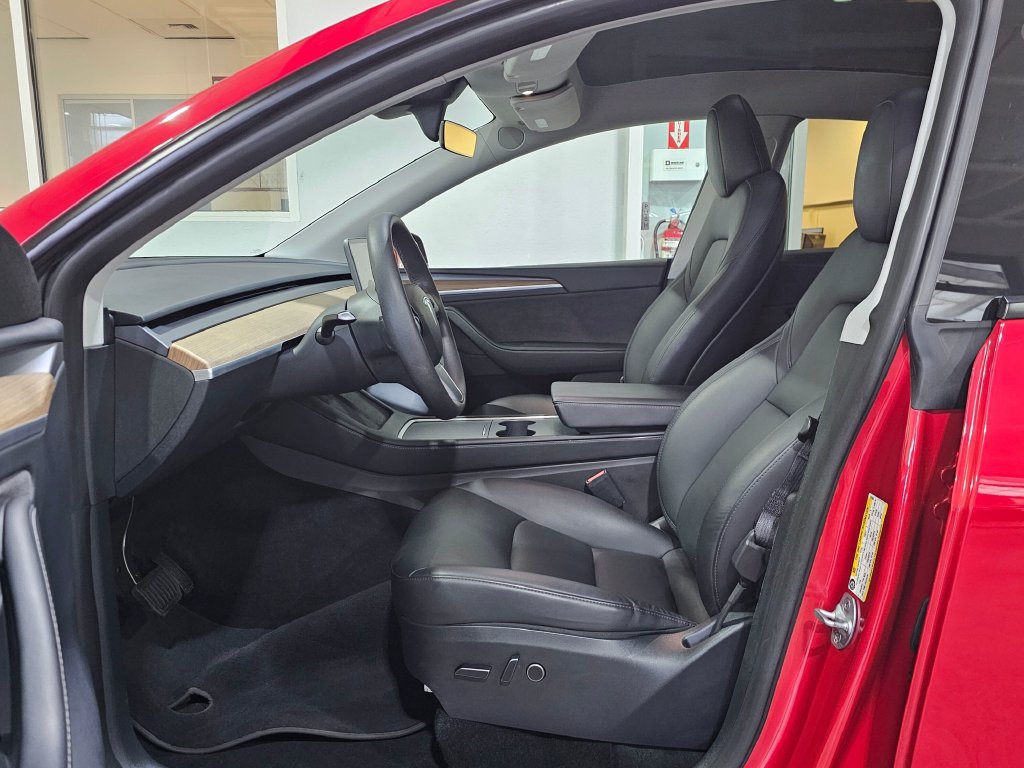 Used 2023 Tesla Model Y Long Range AWD/4WD image 20