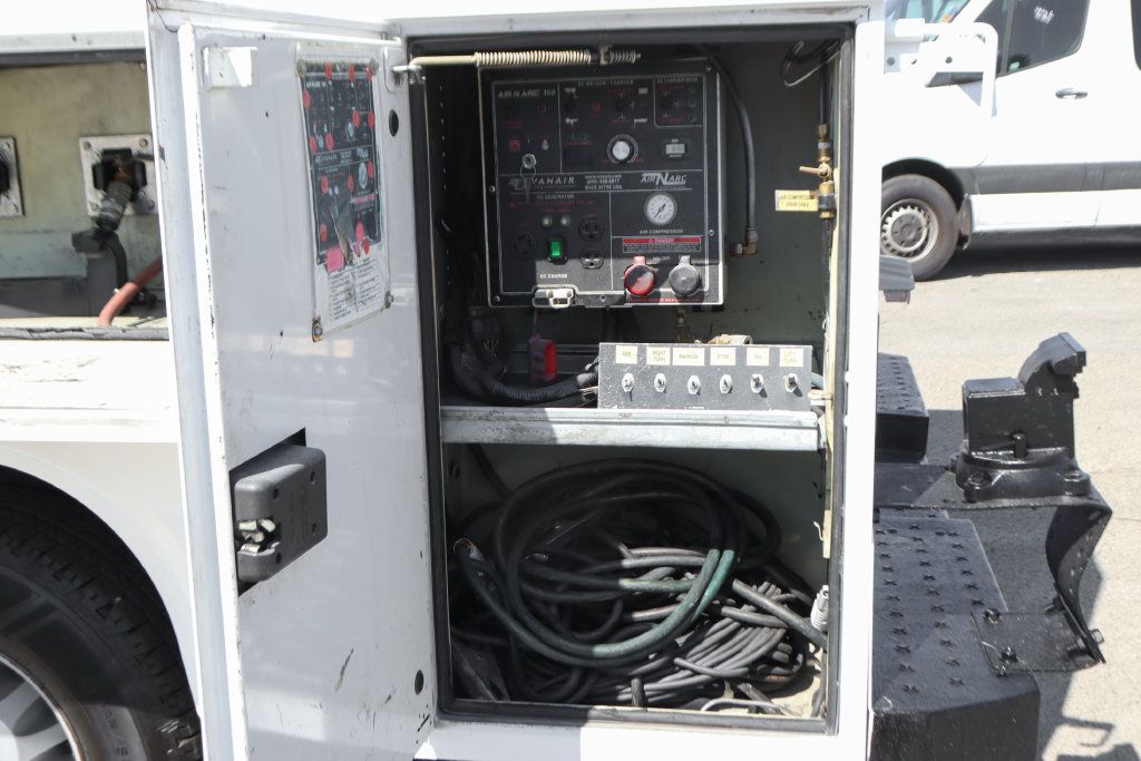 Used 2015 Chevrolet Silverado 3500 W/T RWD image 8
