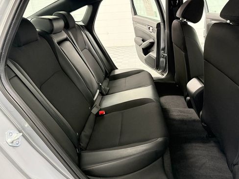 Used 2025 Honda Civic Sport image 13