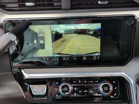 New 2026 GMC Sierra 2500 Denali w/ Denali Reserve Package image 25