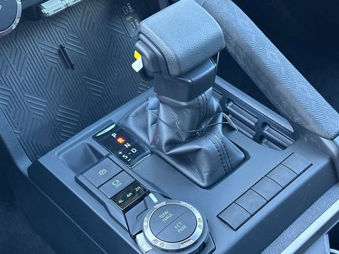 New 2026 Toyota Tacoma SR5 image 23