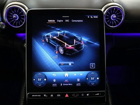 Used 2022 Mercedes-Benz SL 55 AMG 4MATIC w/ Driver Assistance Package image 27