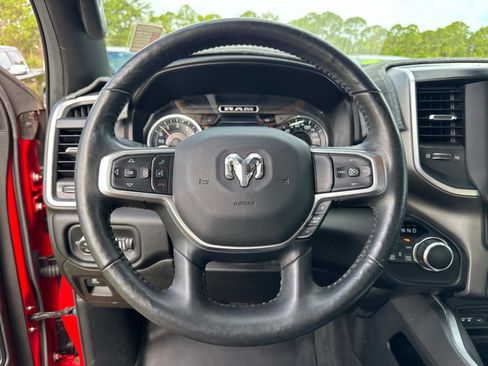 Used 2019 RAM 1500 Big Horn AWD/4WD image 29