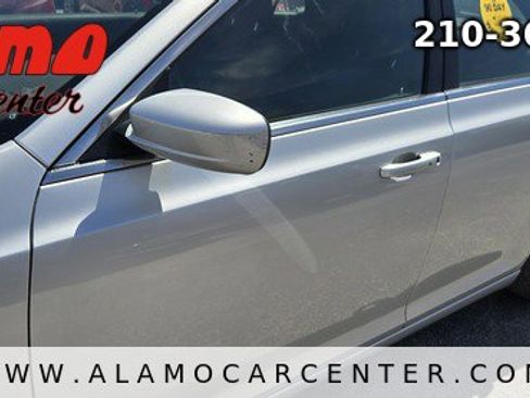 Used 2012 Chrysler 300 image 9