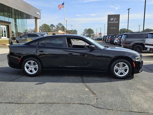Used 2023 Dodge Charger SXT image 14