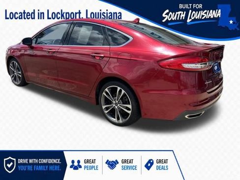 Used 2019 Ford Fusion Titanium AWD/4WD image 3