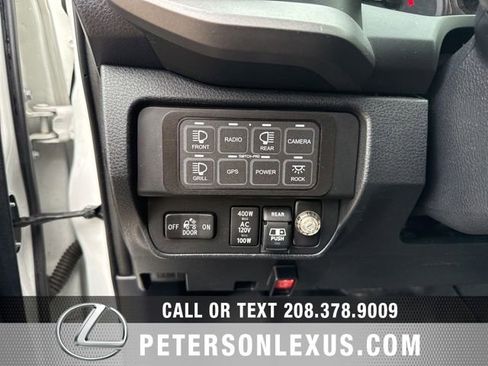 Used 2017 Toyota Tacoma TRD Pro AWD/4WD image 21