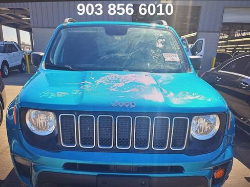 Used 2020 Jeep Renegade Sport w/ Sport Appearance Group image 2