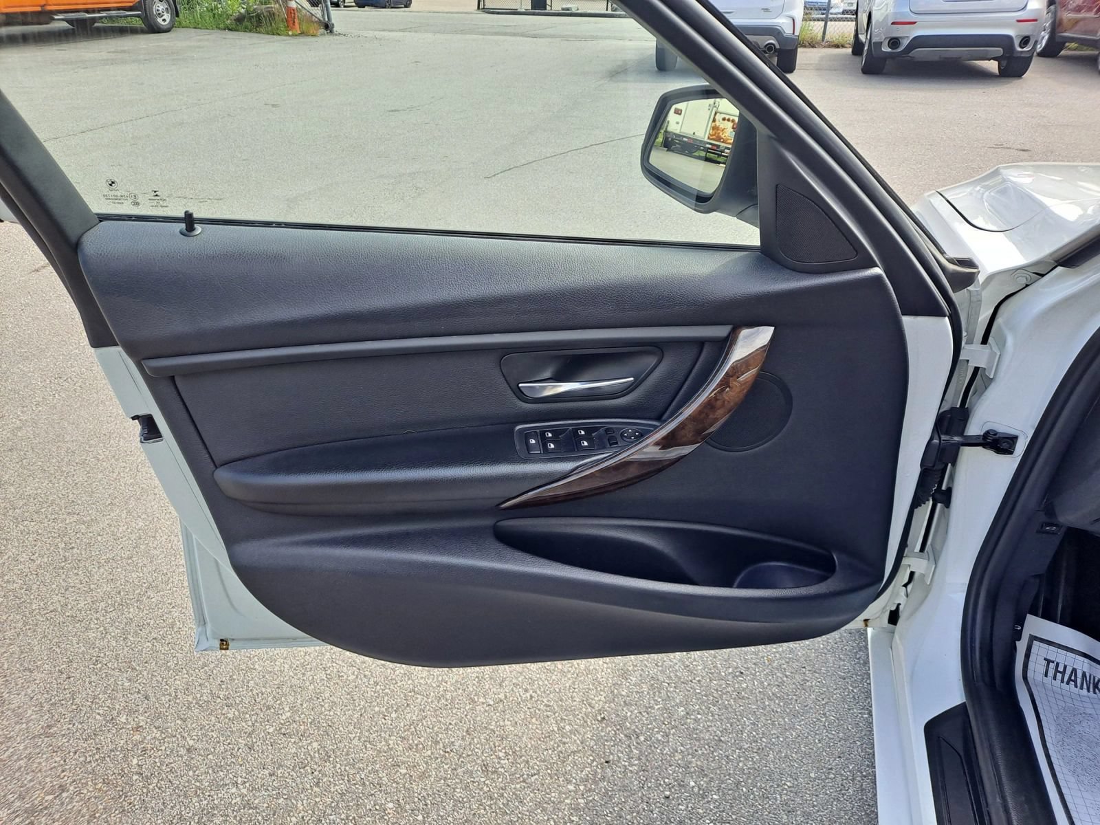 Used 2015 BMW 328i xDrive Sedan AWD/4WD image 10