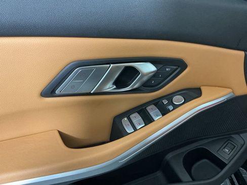 Certified 2025 BMW 330i Sedan w/ M Sport Package RWD image 18