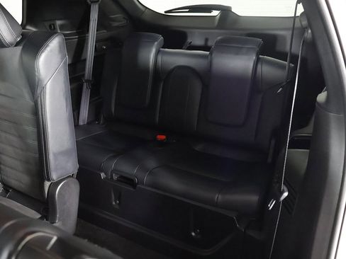 Used 2024 Mitsubishi Outlander SE image 38