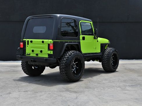 Used 2002 Jeep Wrangler X image 5