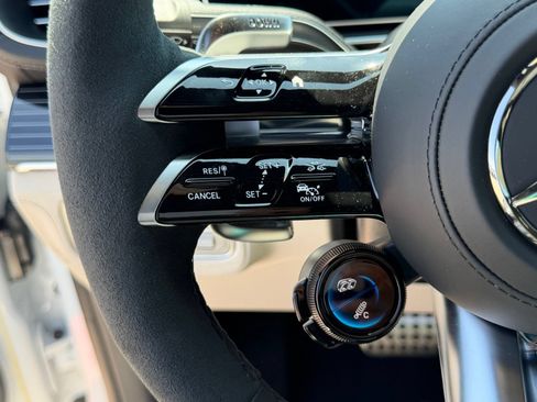 New 2026 Mercedes-Benz GLE 53 AMG 4MATIC Coupe image 24