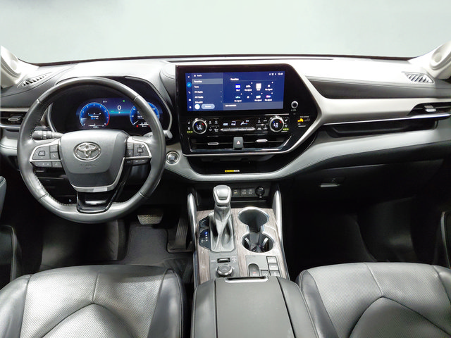 Used 2023 Toyota Highlander Limited AWD/4WD image 21