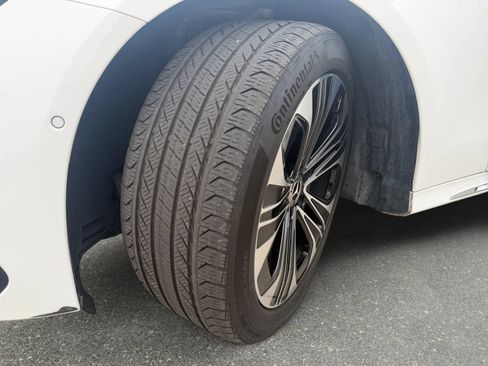 Used 2025 Mercedes-Benz E 350 Sedan w/ Winter Package image 31