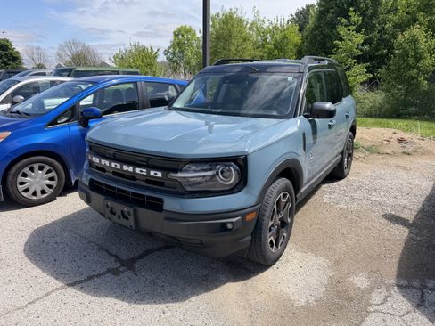 Used 2021 Ford Bronco Sport Outer Banks AWD/4WD image 2