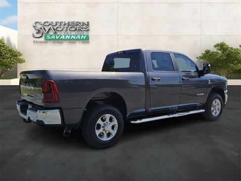 New 2026 RAM 3500 Big Horn AWD/4WD image 5